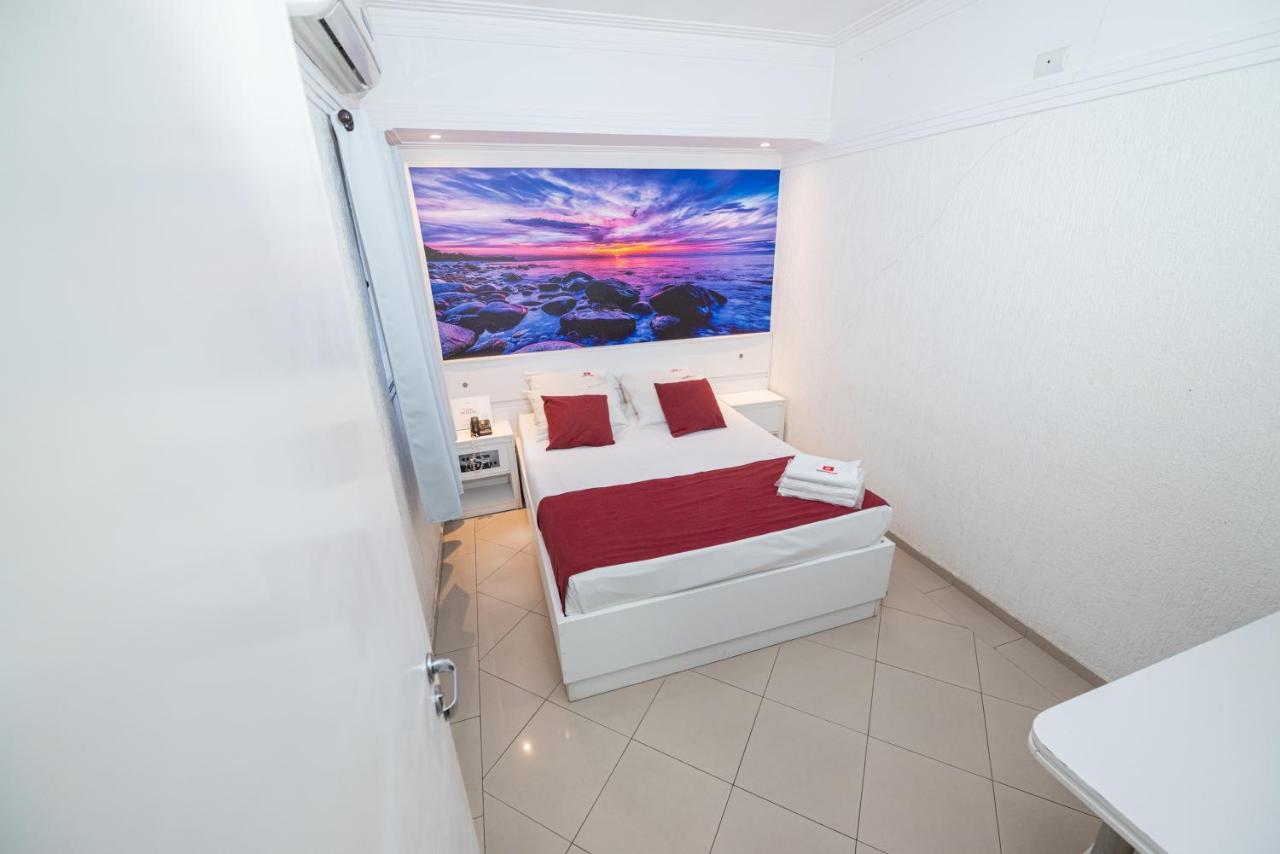 Expo Hotel